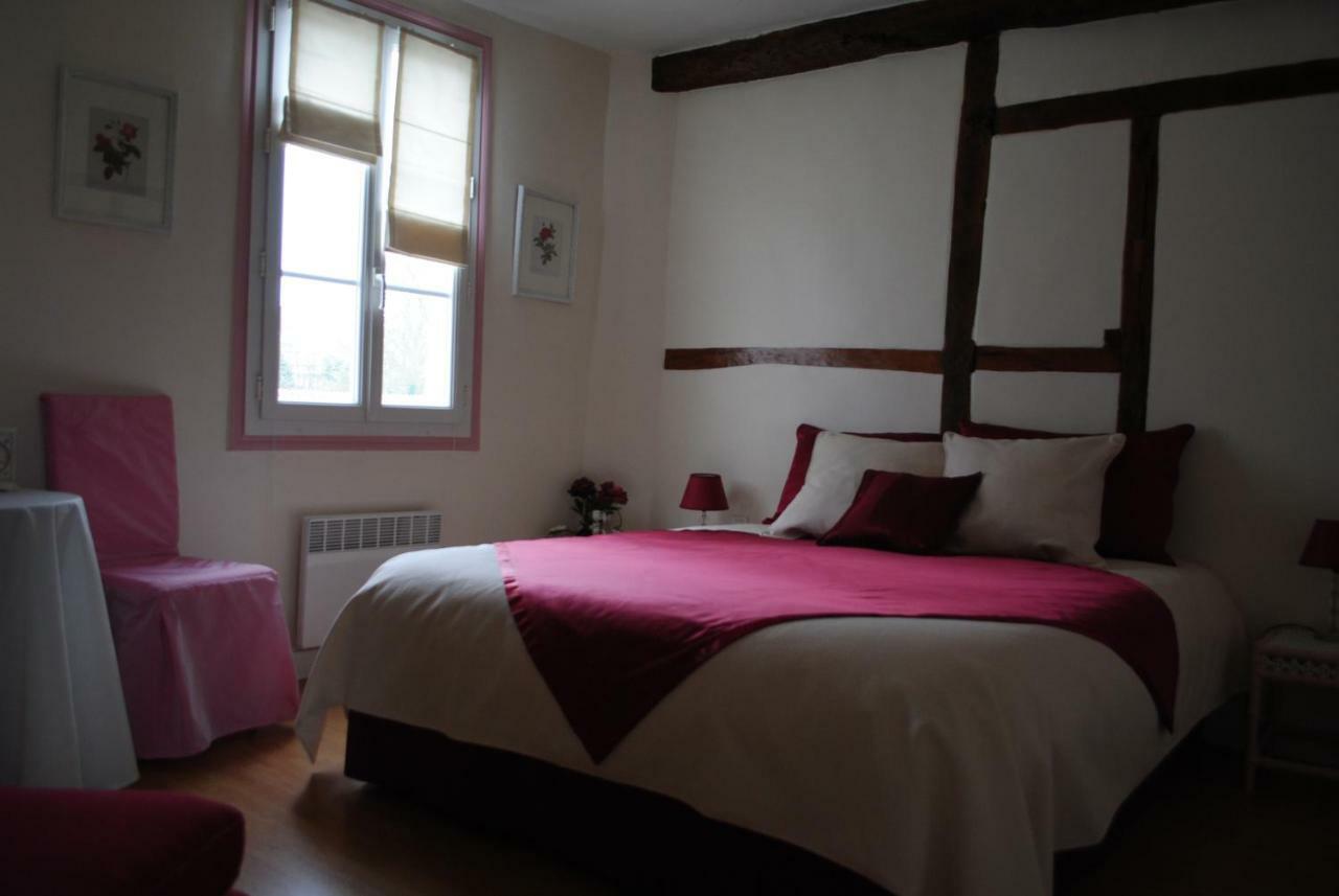 Le Relais Du Bon'Eure Bed and Breakfast Évreux Buitenkant foto